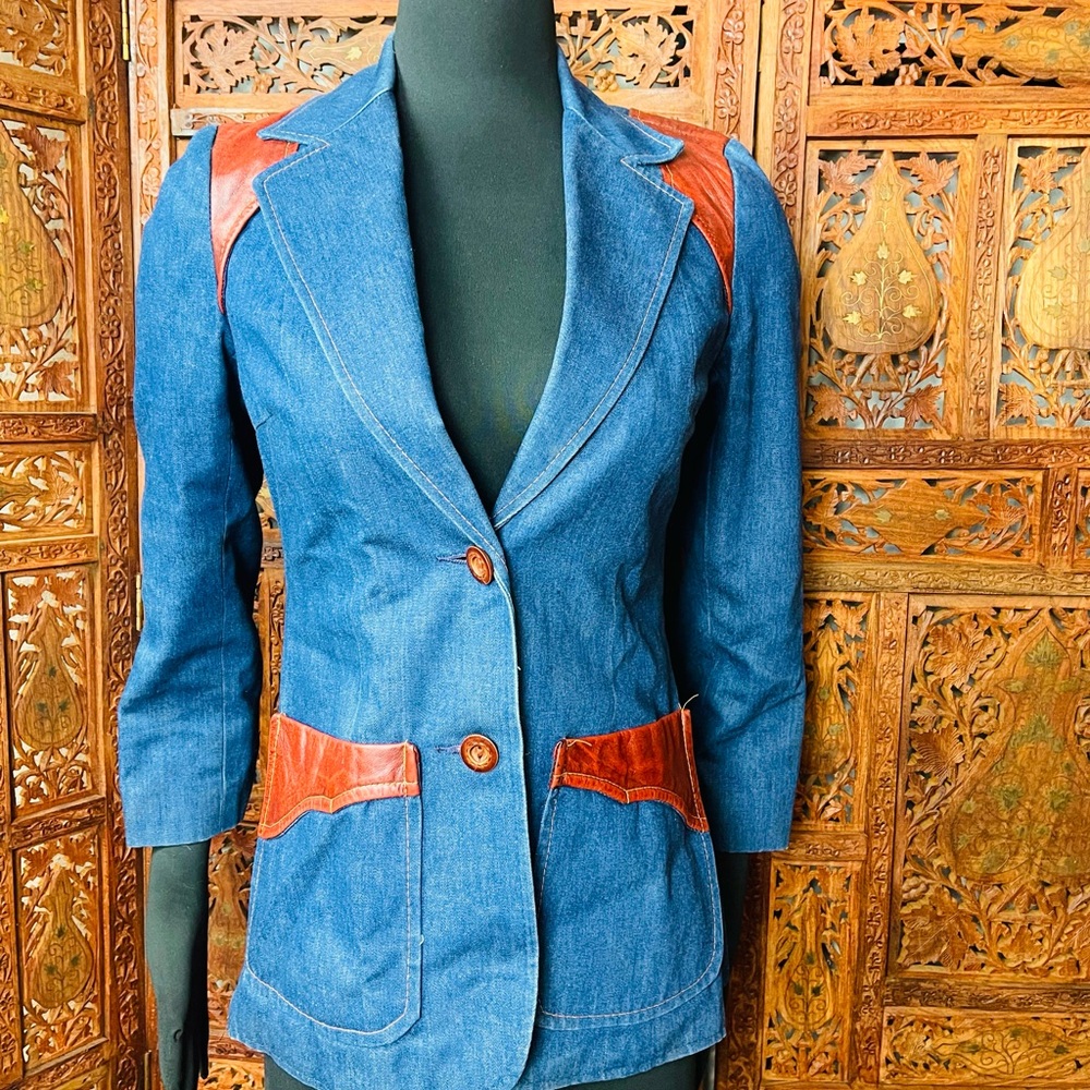 Vintage 1970’s Ms. Pioneer Denim Western Jacket with Brown Leather Accents